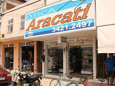 &Oacute;tica Aracati - Cear&aacute; - Brasil