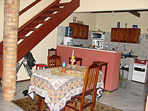 Vende-se 1 Casa e 2 Chal&eacute;s em Canoa Quebrada