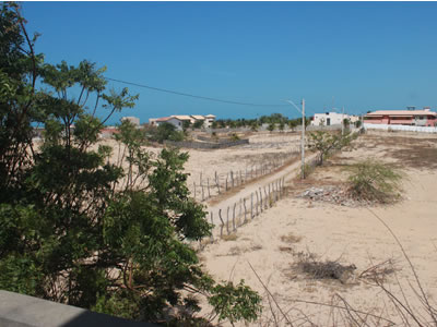 http://www.portalcanoaquebrada.com.br/Casa a venda em Canoa Quebrada