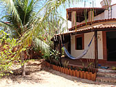 Casa com terreno a venda em Canoa Quebrada