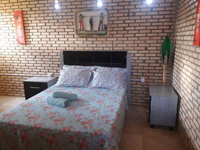Chal&ecirc; Maria - quartos para temporada em Canoa Quebrada