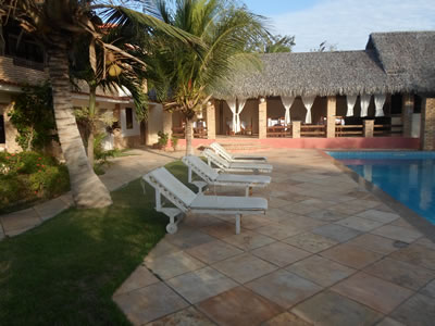 Pousada LOng Ocenus Canoa Quebrada